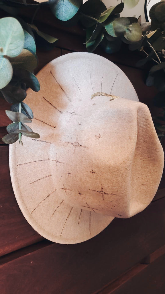 Cream oat stars & moon fedora – Olive & evie