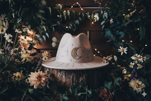 Cream oat stars & moon fedora ✨️RTS✨️