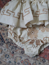"Aurora" vintage linen cross stitch set