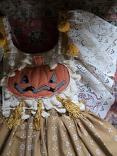 Vintage lace daisy pumpkin dress ✨️RTS✨️