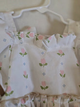 2 piece vintage tulip set
