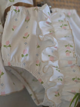 2 piece vintage tulip set