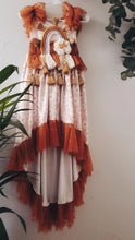 Retro daisy rainbow