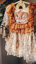 Daisy pumpkin romper
