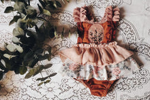 ✨️ rust floral embroidered romper ✨️