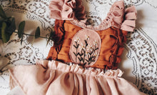 ✨️ rust floral embroidered romper ✨️