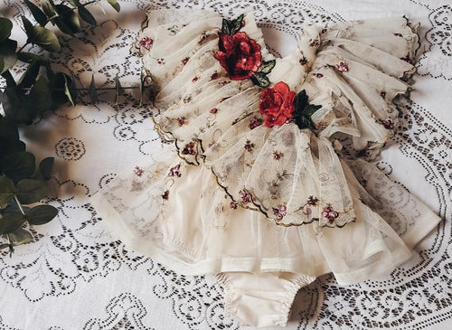 ✨️ rose dreams ruffle romper ✨️