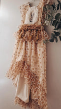 Daisy bunny high-low dress